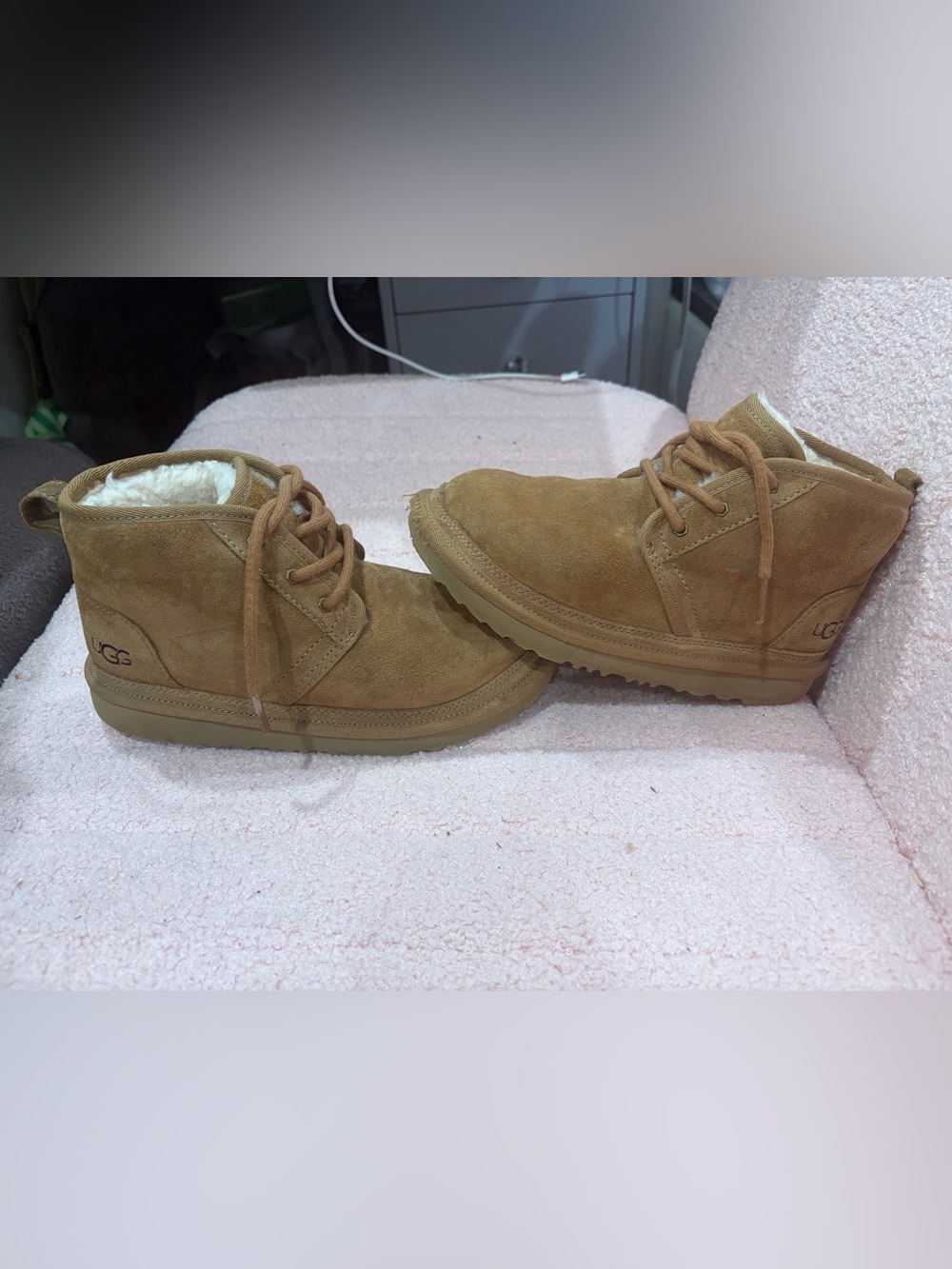 UGG Kids Chestnut Suede Lace-Up Ankle Boots